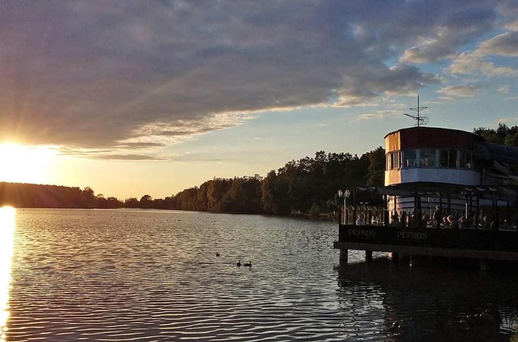 appartement au calme face au lac Marciac Extérieur photo